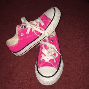 (Negotiable) Pink Low top converse